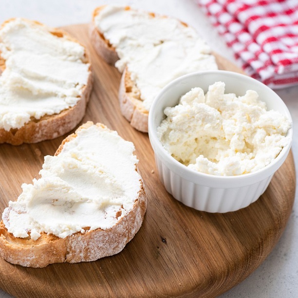 low fat, low calorie Ricotta Cheese