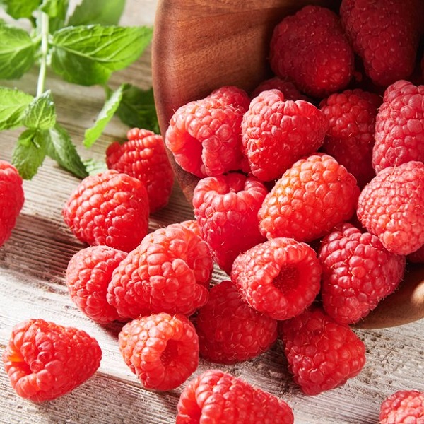 raspberries as a low calorie fruit